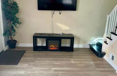 3BR W/ BASEMENT HOME 'THE LION’S DEN' - Foto 5