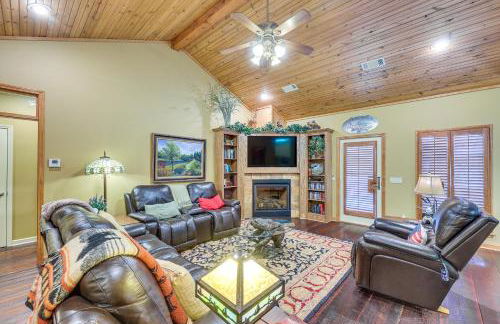 Private Dock The River House in Heber Springs! - Foto 1