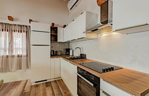 Nice Home In Postup With Sauna - Photo 23