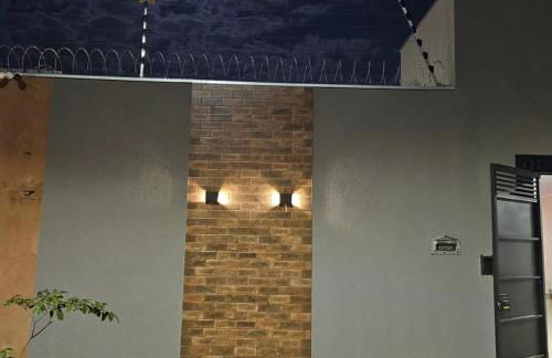 Linda Casa Nova e com piscina - Foto 7