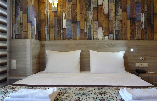 Street61 Studios - Photo 6