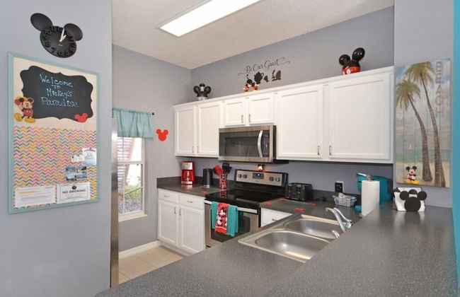 Mickey's Vero Paradise 3 Bedroom Townhouse by RedAwning - Photo 11