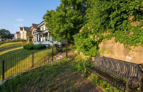 Dubuque's Front Porch, Historic Charmer, Walk Downtown - Foto 59