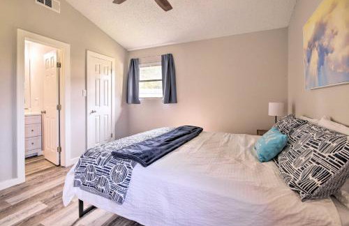 Bright Jonestown Retreat with Yard and Porch! - Foto 13