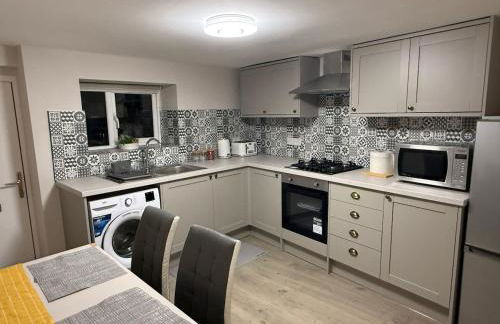 Stylish 1-Bed Apartment Ideal for 2 Guests - Foto 17