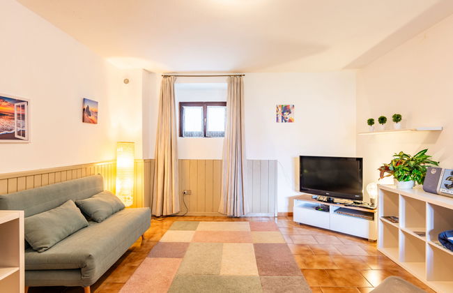 2 bedroom Apartment in Colico with garden and terrace - Photo 6