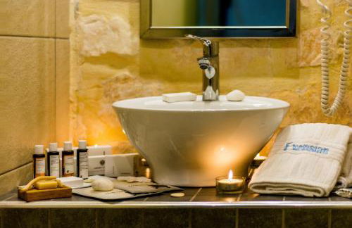 Exensian Villas & Suites - Photo 36