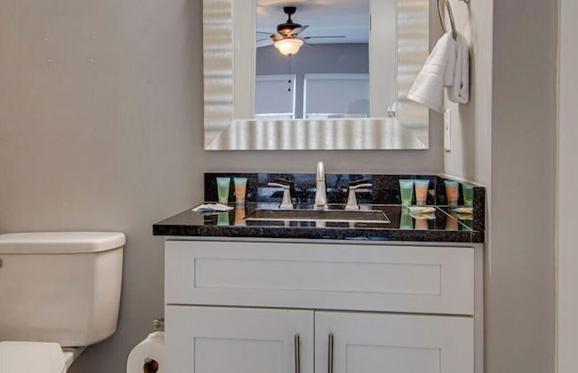 Nashville Chic - Photo 21