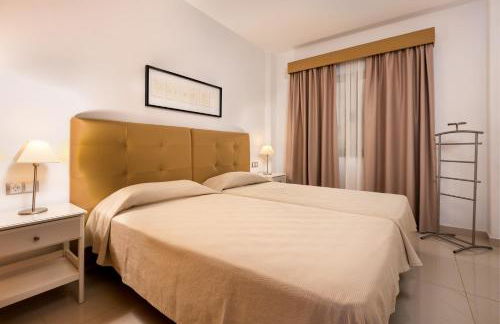 Apartamentos Las Palmeras - Foto 74