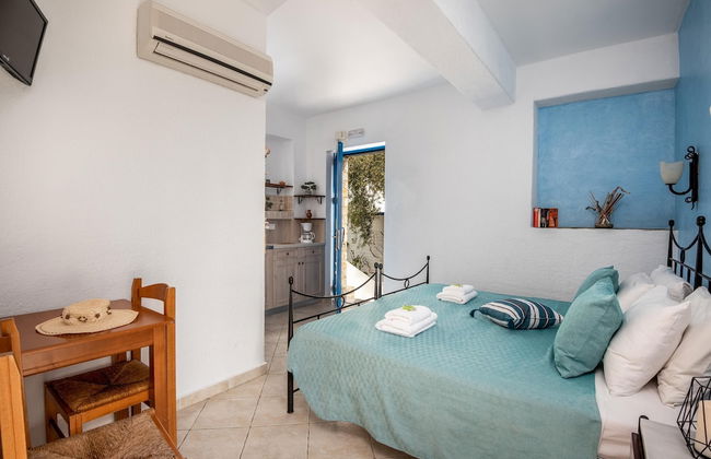 Agnanti Beach Studios - Photo 13