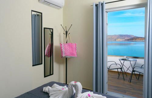 Elounda Harmony Sea front apartment - Foto 6