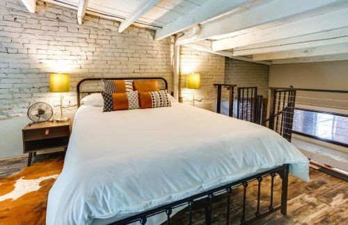 Kentucky Bourbon Loft about Downtown Louisville - Foto 25