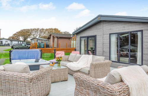 38 At The Sanctuary Lodges - Uk50850 - Foto 2