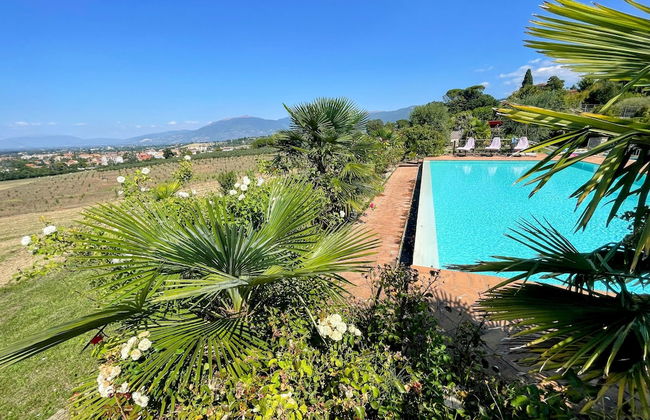 Spoleto Poolside - apt Sleeps 4 on Beautiful Campus - 1 km max Spoleto Central - Photo 18