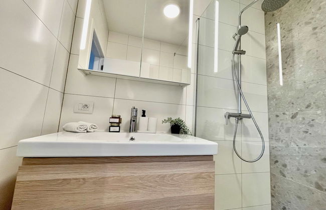 Luxury Dlx 1BR Near Fashion District by Oneluxstay - Foto 49