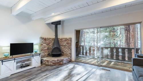 3BR Condo Near Lake & Skiing - Foto 3