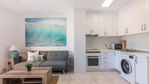 URBANIZACIÓN COPACABANA - La Manga del Mar Menor KM2 - Vistas a Mediterráneo Dormitorio doble y sofá-cama - Foto 2