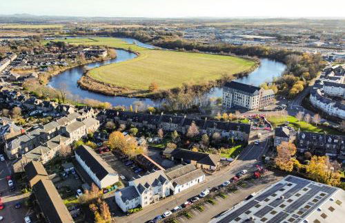 Riverside Rest 2 - 2 Bath, 2 Bedroom Apartment - Free Onsite Parking - Photo 22