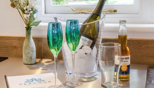 Peacock On The Pin - Foto 5