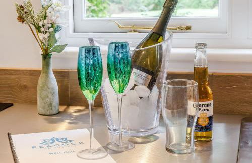 Peacock On The Pin - Foto 5