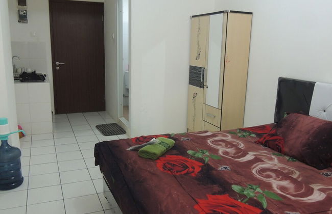 Reva Room on Gunung Putri Square Apartment - Photo 12