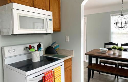 The Modern Stylish Gem Of Pontiac - 5 Min To GM - Foto 18