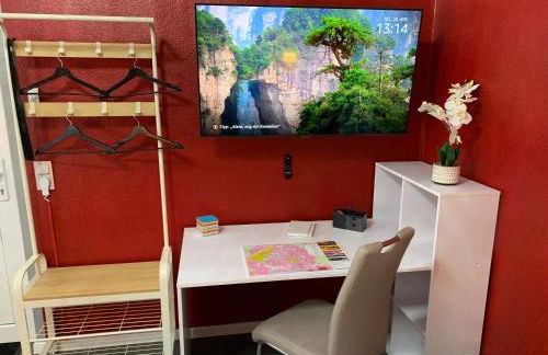 Exklusive Stadtwohnung am Elbradweg: Best-Preis-FEWO Rathausblick 1 für max. 3 Pers. inkl. WLAN, Prime Video & Self Check-In - Foto 9