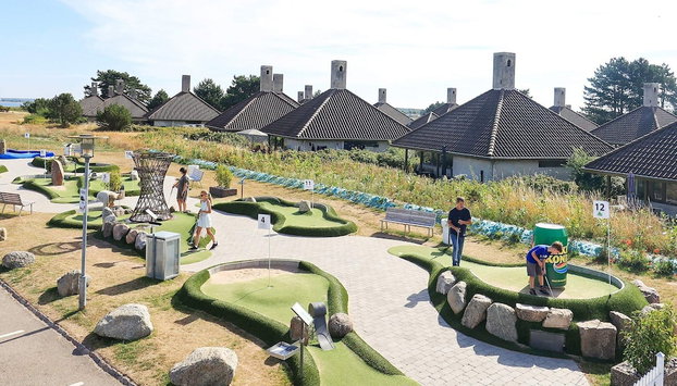 5 Person Holiday Home on a Holiday Park in Karrebaeksminde - Foto 5, Jardines del alojamiento