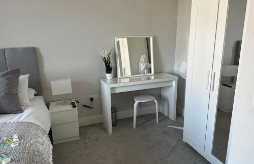 Bright, spacious 1 bedroom flat - Foto 2