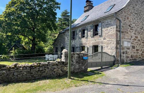 Gîte pour 9 personnes avec jardin à proximité du Puy Mary - Photo 2