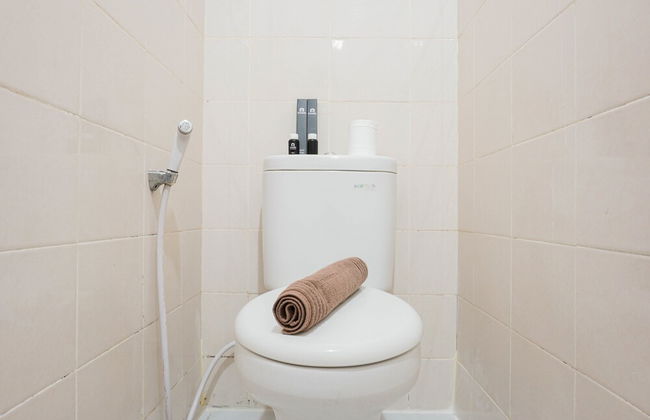 Cozy and Simply Studio Titanium Square Apartment - Photo 10