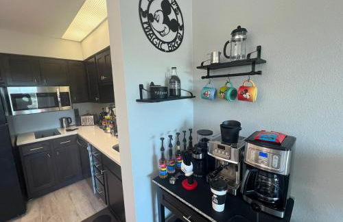 5 Minutes to Disney Free Shuttle King & queen bed - Foto 128