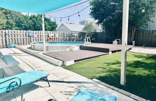 Sea Salt Vacation Home, Private Pool - Walk to Beach - Foto 40