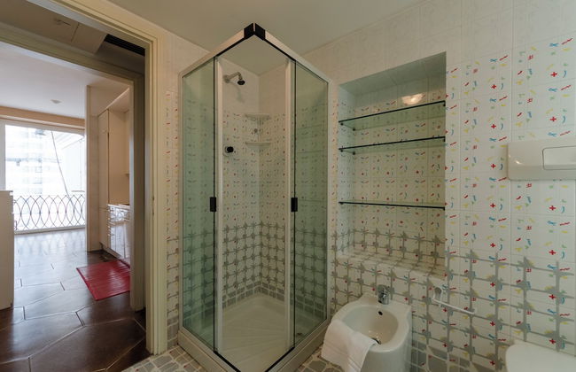 JOIVY Exclusive 3-bedroom flat near Cathedral of Genoa - Foto 55