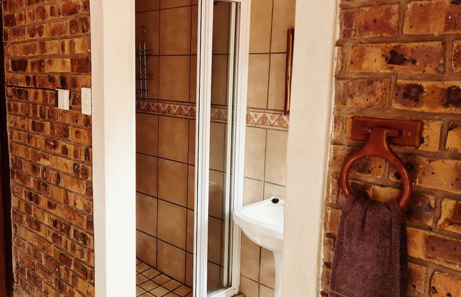 Umvangazi Rest - Enjoy a Relaxing, Rejuvenating and Peaceful Setting in the Bush - Foto 2