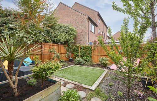 Host & Stay - Garden Cottage - Photo 36