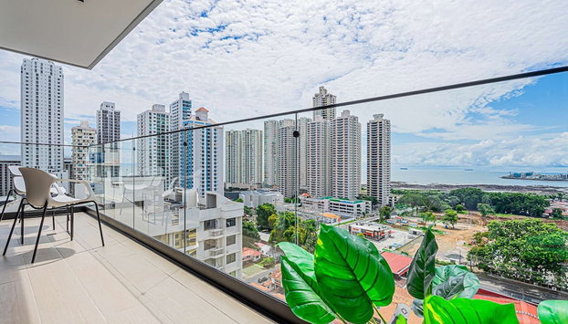 w Majestic 1BR w Stunning Balcony View - Foto 3, Habitación