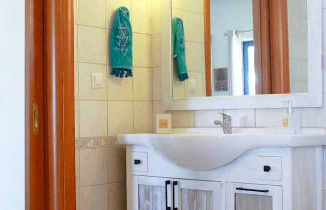 Villa Stefania with Pool - Photo 29