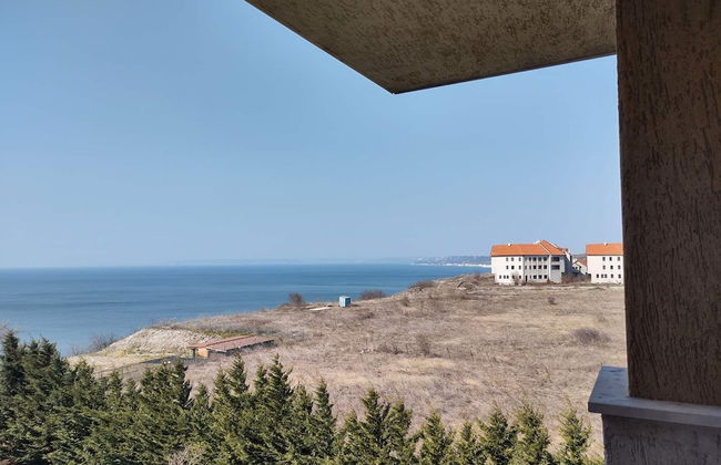 July Morning Seaside Resort - Photo 33