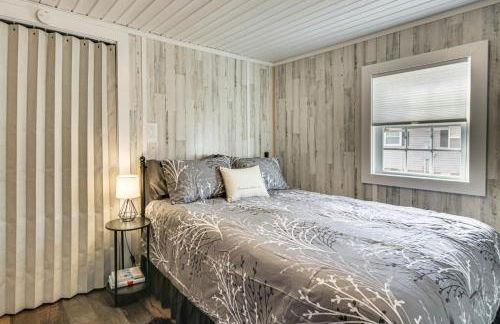 Bring Your Pup! Waterfront Cedar Pines Getaway - Foto 16