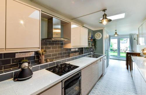 The Smugglers Hideout - Sleeps 4 - with HOT TUB - Foto 36