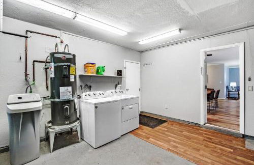 3BR, 1 Story Home w Hot tub, Grill, Sleeps 6 - Foto 19