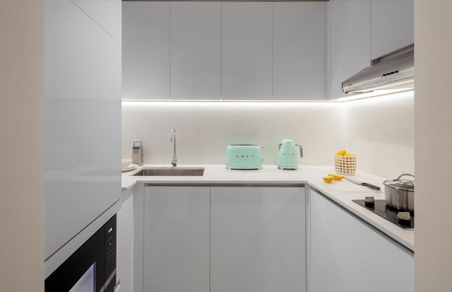 Staybridge Suites Dubai Financial Centre by IHG - Photo 19