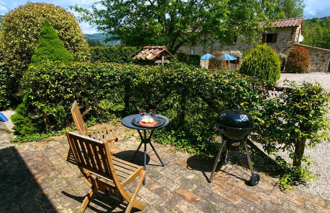 Holiday House Overlooking Lake Near Tuscany - Photo 43