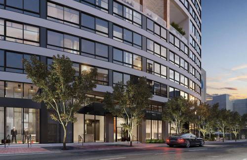 Upscale Downtown Condo Pool Gym & Skyline Views - Foto 5