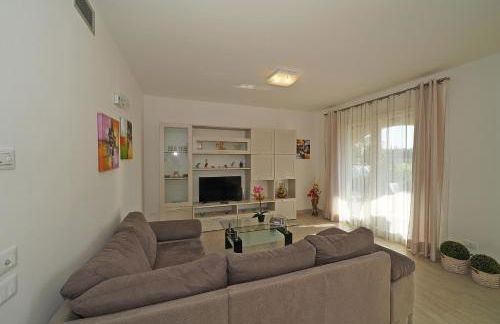 Villa Serraglie con piscina privata - Foto 12