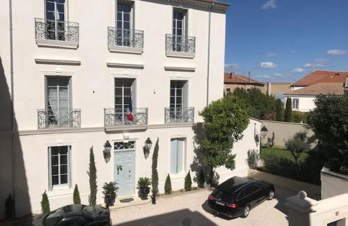 LAZARE Maison de Maître , appartements de standing avec parking privatif à seulement 7 minutes à pied du centre historique de Béziers - Photo 21
