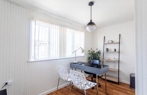 The B&W Haven 3BR private office by LI Ferry - Foto 71