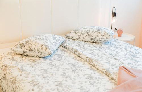 Flex SelfCheckIns 149 - Zagreb - Bedroom - Garage - Loggia - Foto 10