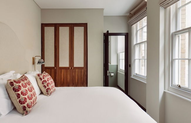 Native King’s Wardrobe, St. Paul’s - Foto 3